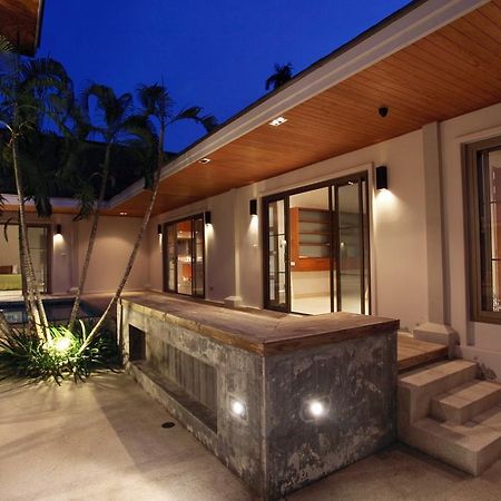 Nai Harn Beach Villa Екстер'єр фото