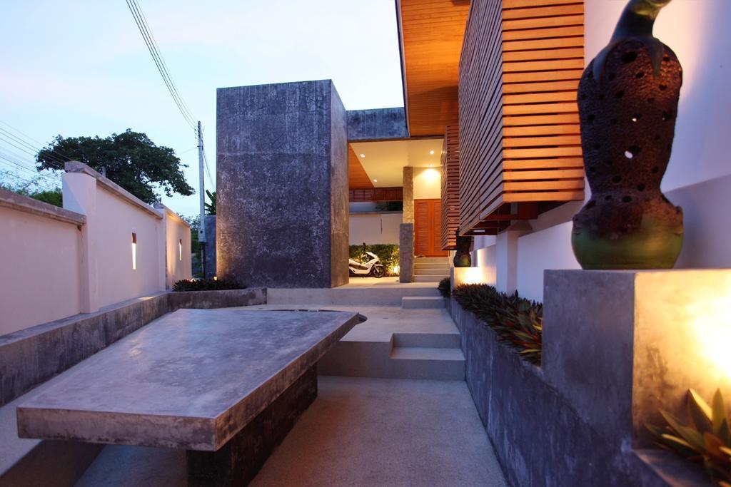 Nai Harn Beach Villa Екстер'єр фото
